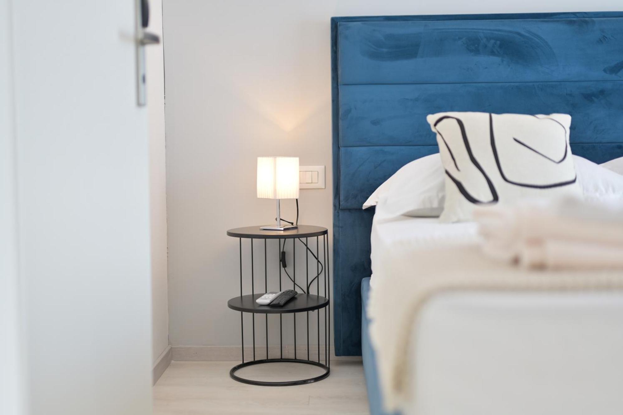 Aurora Beachfront Luxury Rooms&Suites Brela Eksteriør bilde